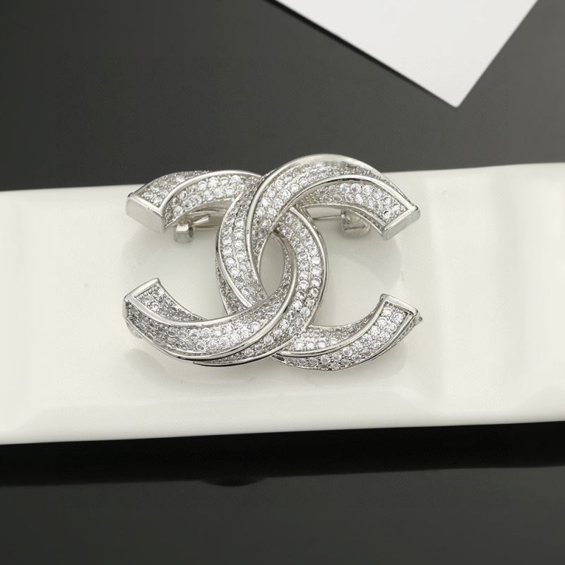 Ch**el brooches